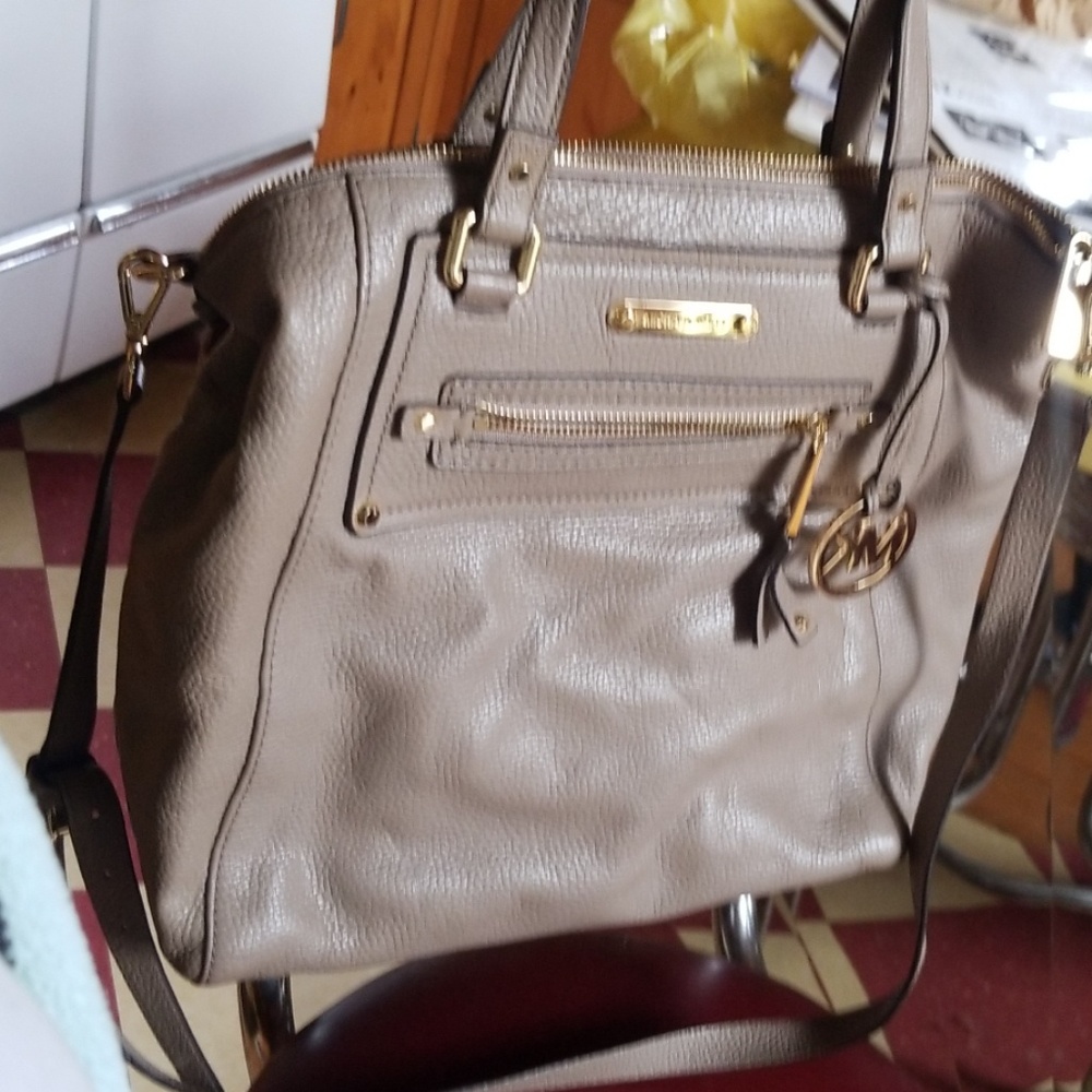 Handbag